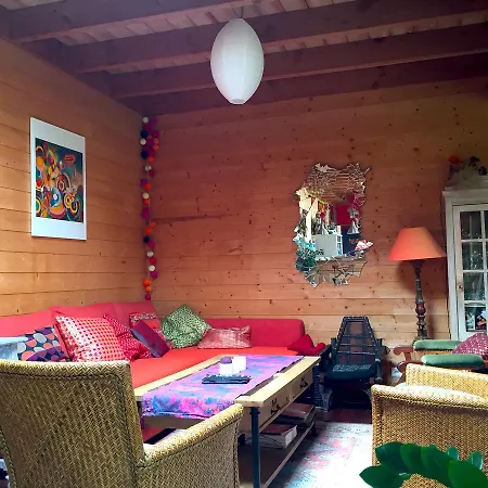Charming Garden Holiday home Nantes